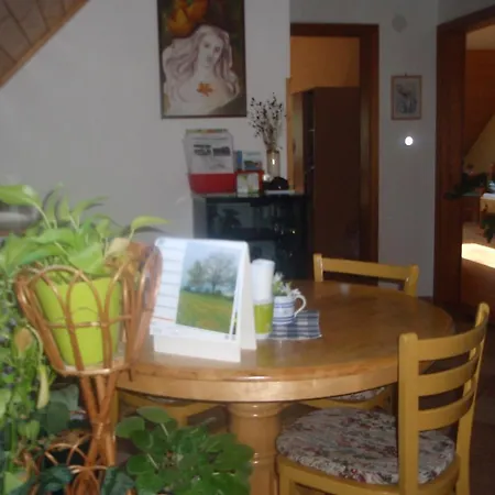 Ubytovani Maja 3* Telč